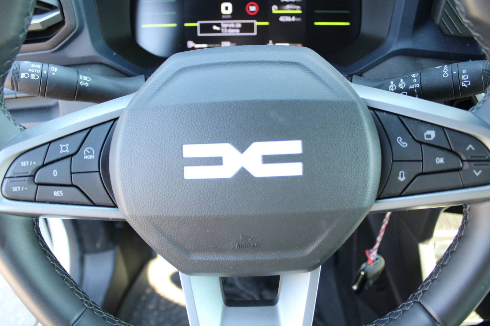 Dacia Duster TCe 130 Expression, fotografija 15