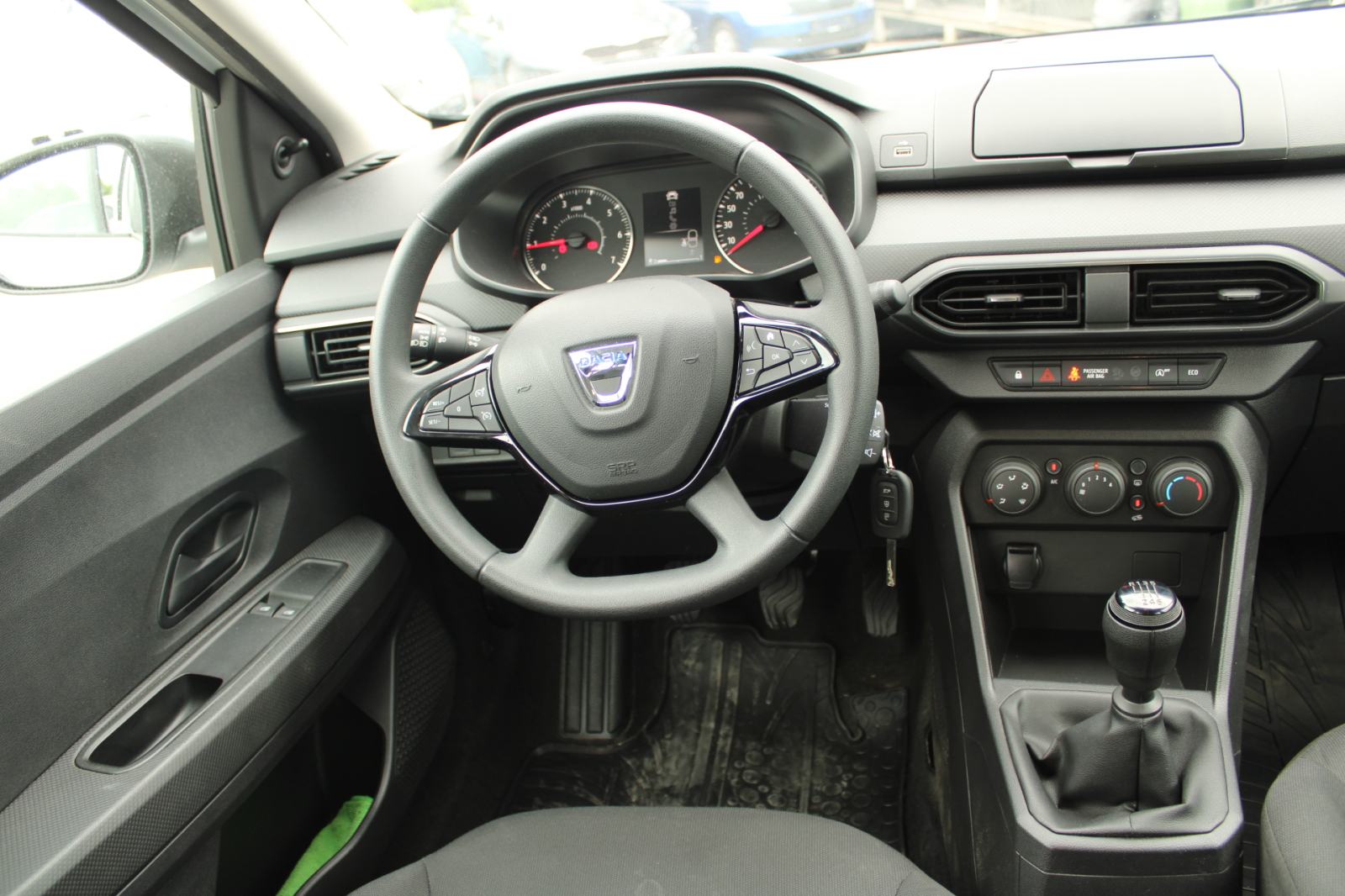 Dacia Jogger 1,0 Eco-G, fotografija 12