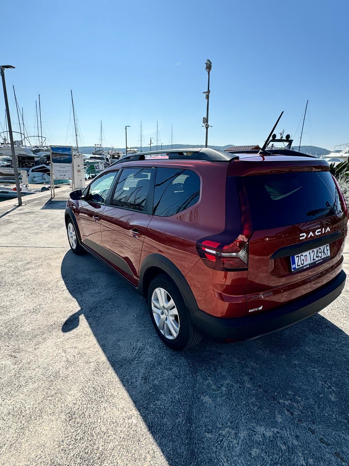 Dacia Jogger 1,0 Tce 110 Expression *7 SJEDALA*TVORNIČKA GARANCIJA*, fotografija 7