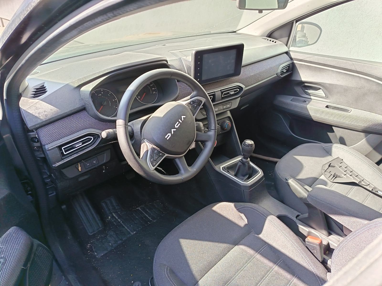 Dacia Jogger 1,0 totalna šteta,bez motora, fotografija 6