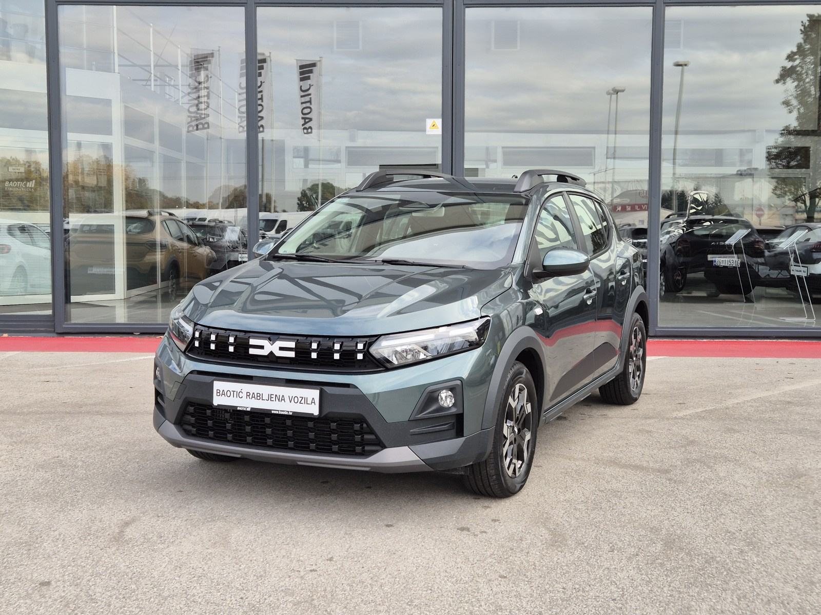 Dacia Jogger Stepway Expression 1.0 TCE 110, pogled izvana - slika 1
