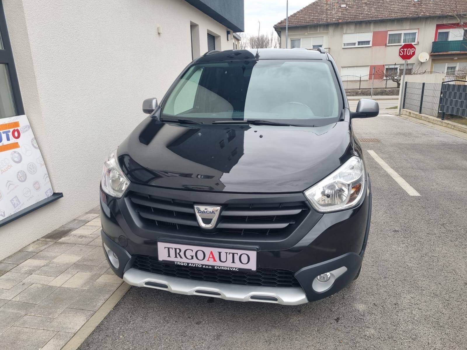 Dacia Lodgy 2016.g. *STEPWAY - KUKA - VELIKI SERVIS - 12 MJ JAMSTVO*, fotografija 2