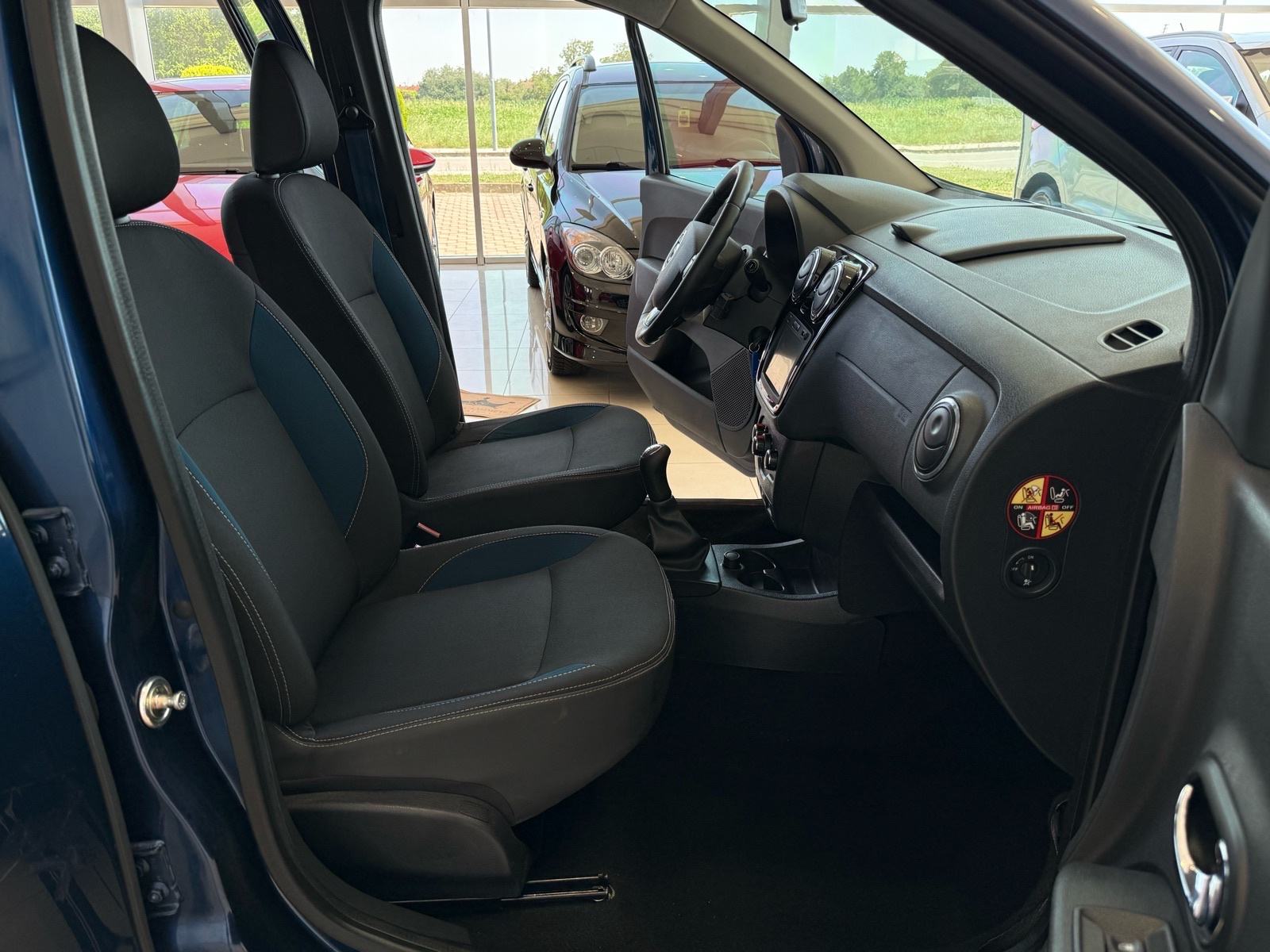 Dacia Lodgy 1.2 TCe⭐️89.000km⭐️NOVI LANAC⭐️NAVI⭐️GARANCIJA⭐️, fotografija 16
