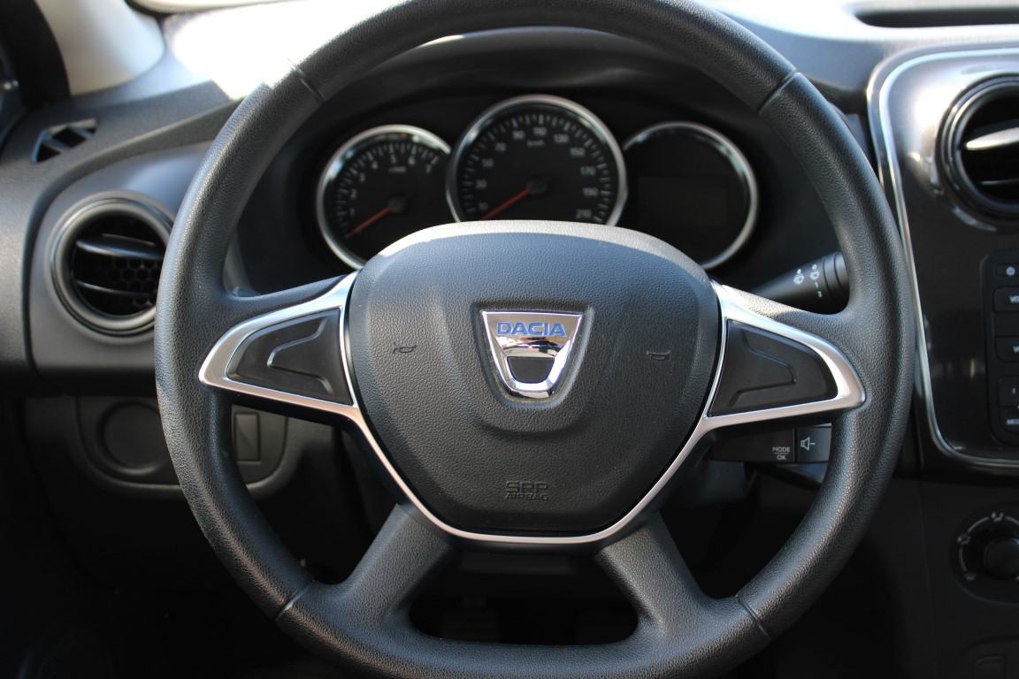 Dacia Logan 1,0 SCe, fotografija 10