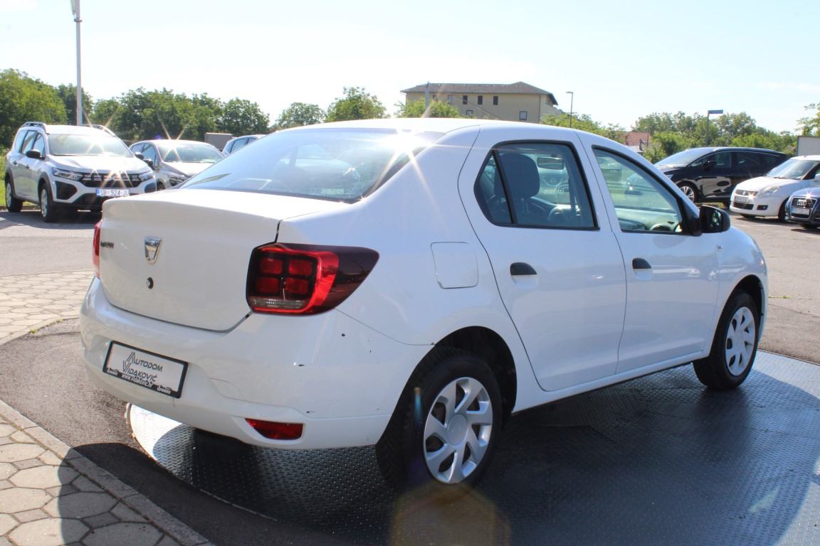 Dacia Logan 1,0 SCe, fotografija 3
