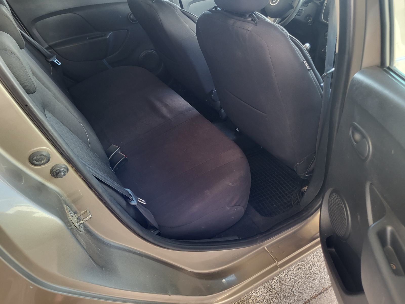 DACIA LOGAN 1.5 DCI MCV KLIMA NAVI EUROKUKA BLUETOOTH REG 07/2027, fotografija 15