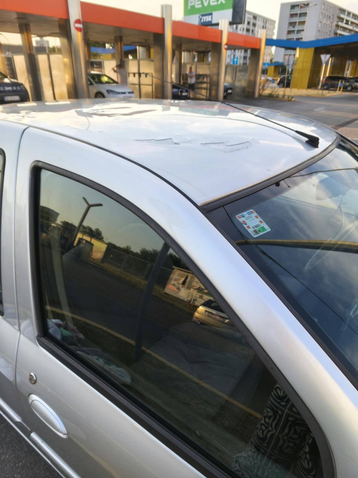 Dacia Logan 1,6, fotografija 12