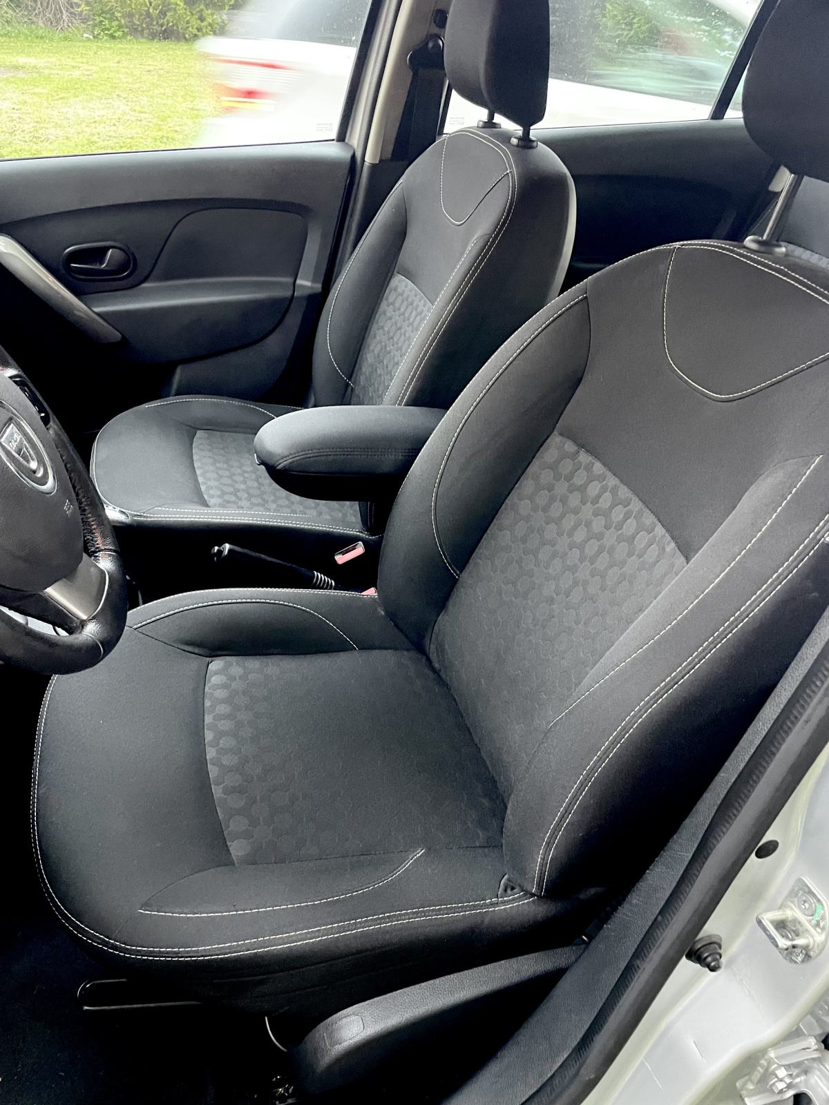 Dacia Sandero 0,9 TCe 90 “Automatik “Kamera” “Navigacija”, fotografija 9