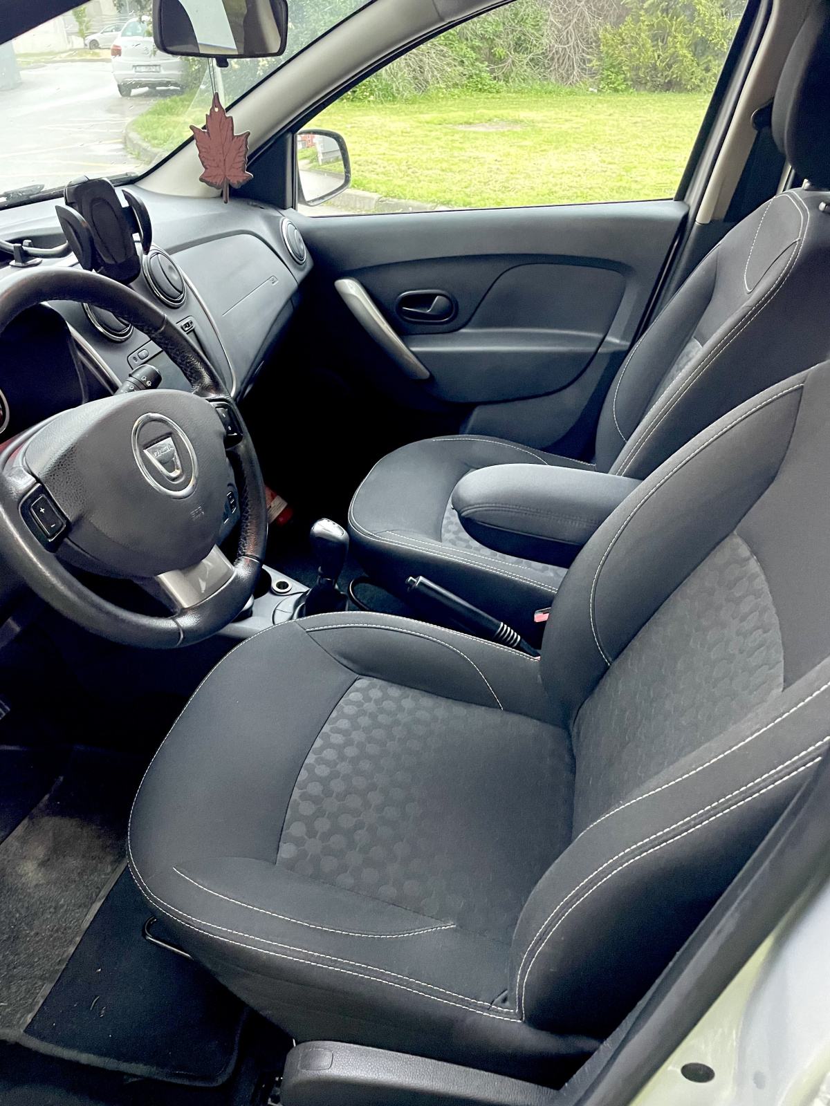 Dacia Sandero 0,9 TCe 90 “Automatik “Kamera” “Navigacija”, fotografija 10