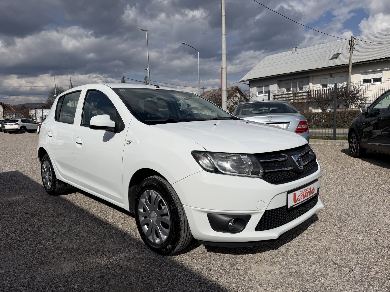 Dacia Sandero 0,9 TCe 90 - NAVIGACIJA - GARANCIJA, fotografija 2