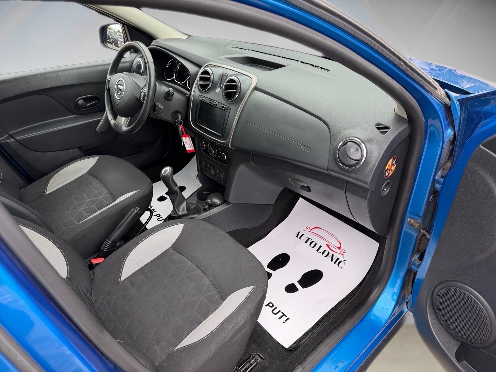 Dacia Sandero 0,9 TCe 90 *Prestige*REG 1G*, fotografija 14