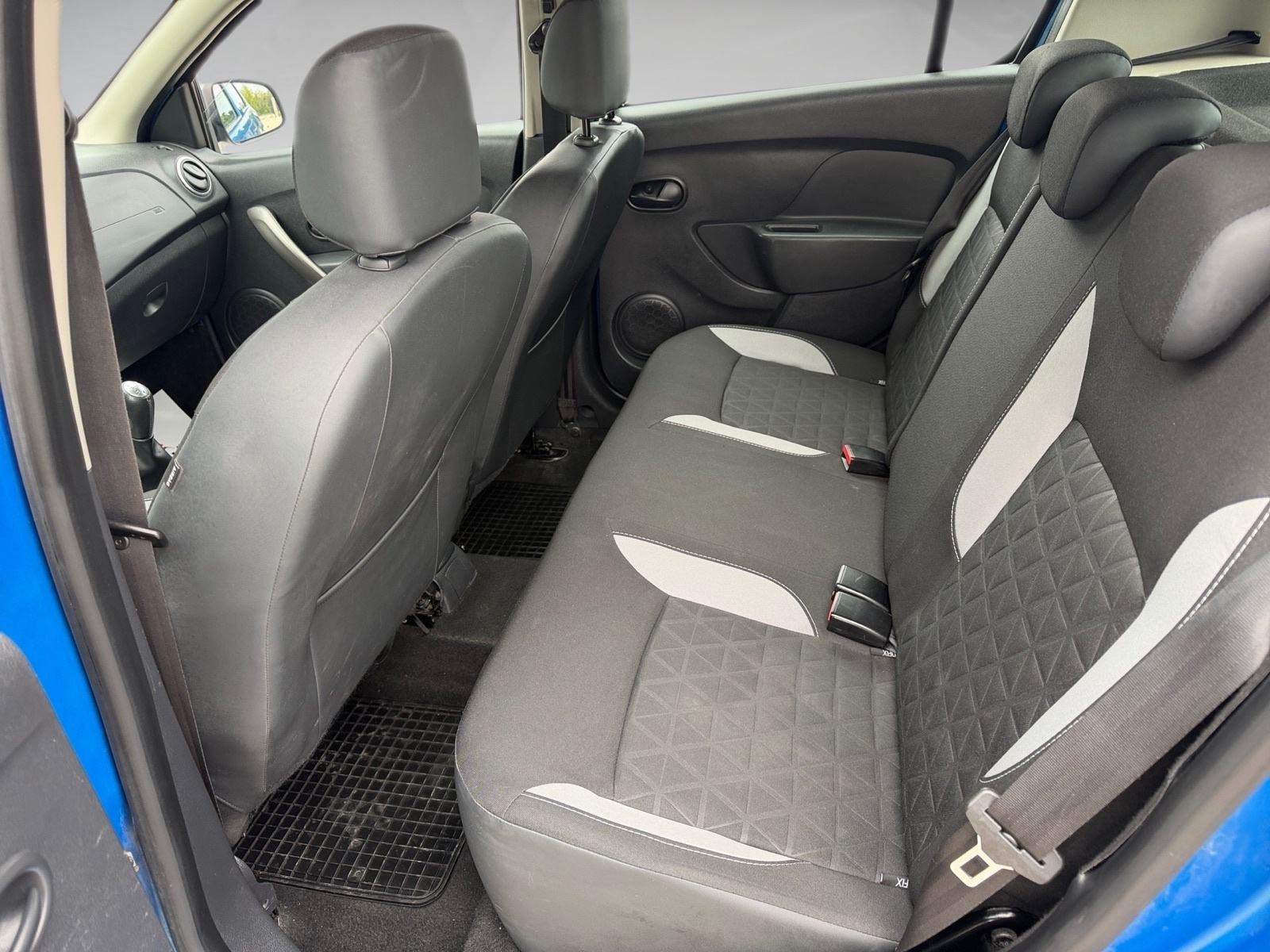 Dacia Sandero 0,9 TCe 90 *Prestige*REG 1G*, fotografija 16