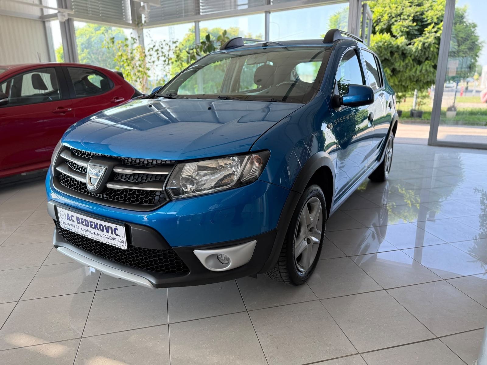 Dacia Sandero 0,9 TCe 90 Prestige PARKIRNI SERVISNA JAMSTVO 1 GOD., pogled izvana - slika 3