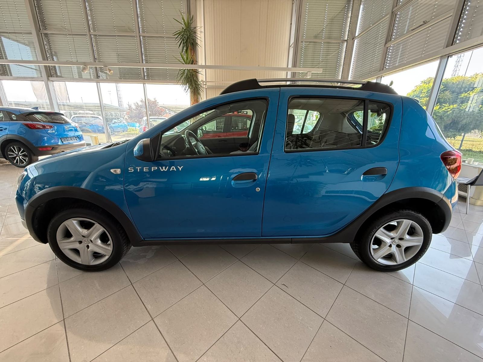 Dacia Sandero 0,9 TCe 90 Prestige PARKIRNI SERVISNA JAMSTVO 1 GOD., pogled izvana - slika 4