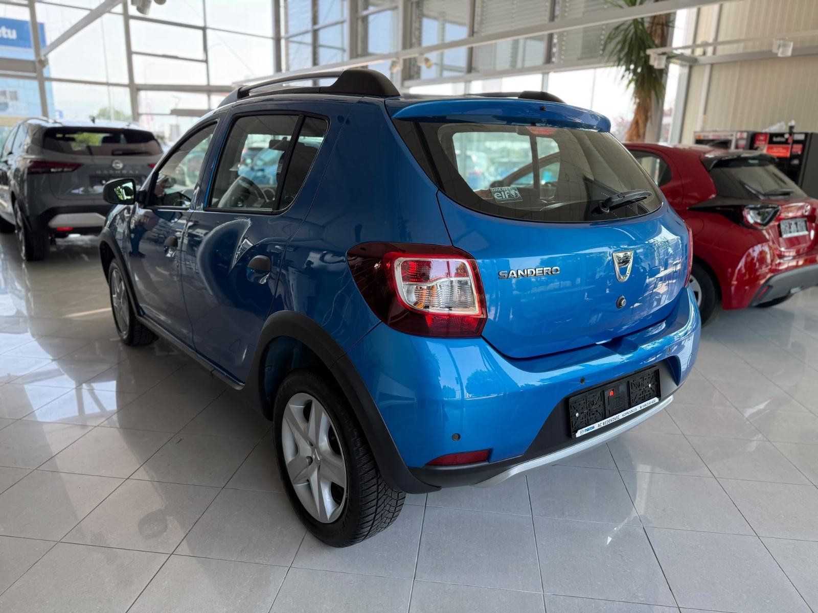 Dacia Sandero 0,9 TCe 90 Prestige PARKIRNI SERVISNA JAMSTVO 1 GOD., pogled izvana - slika 5