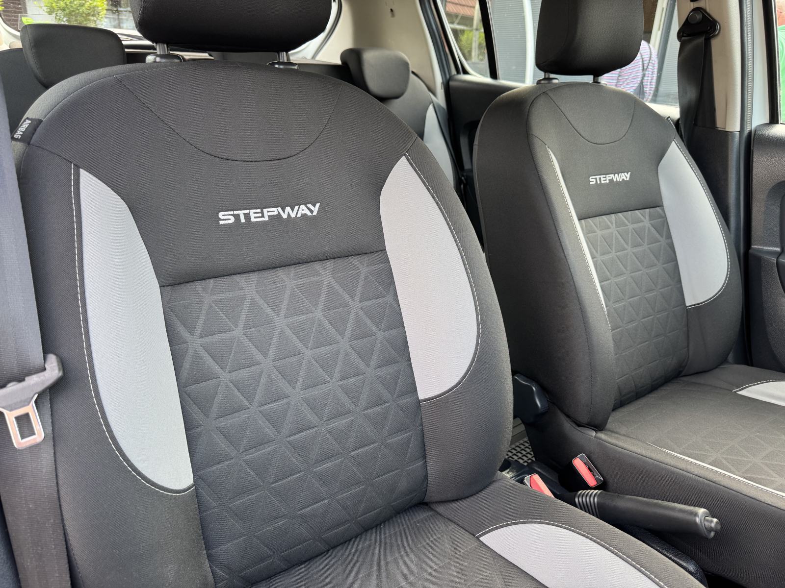 Dacia Sandero 0,9 TCe ⭐ STEPWAY ⭐ Prestige, fotografija 13
