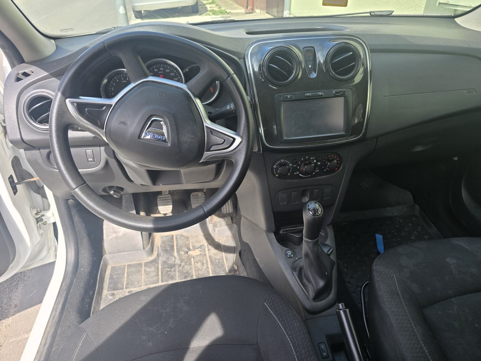 Dacia Sandero 0,9 TCe 90, fotografija 5