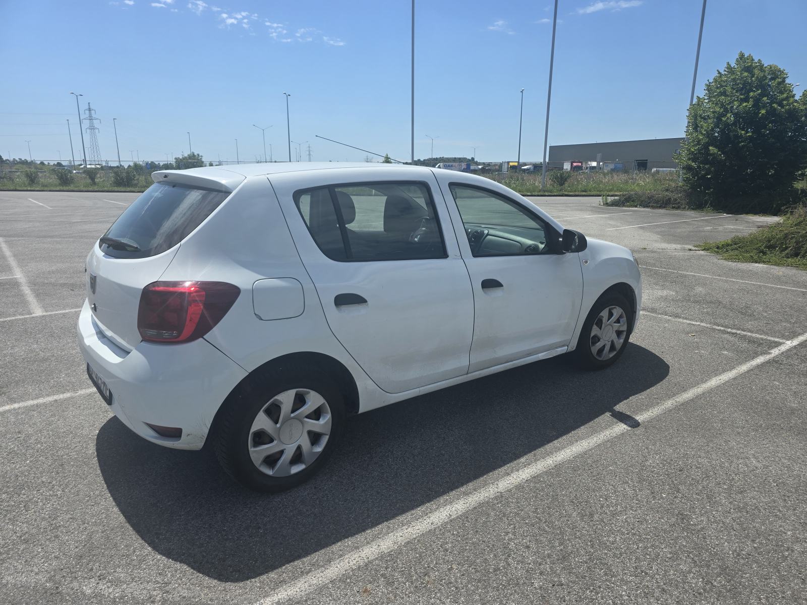 Dacia Sandero 0,9 TCe 90, fotografija 3