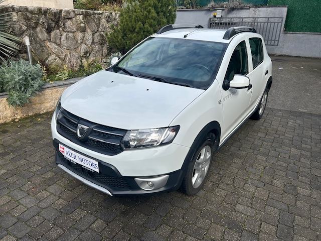 Dacia Sandero 0,9 TCe 90 Stepway Prestige, fotografija 1