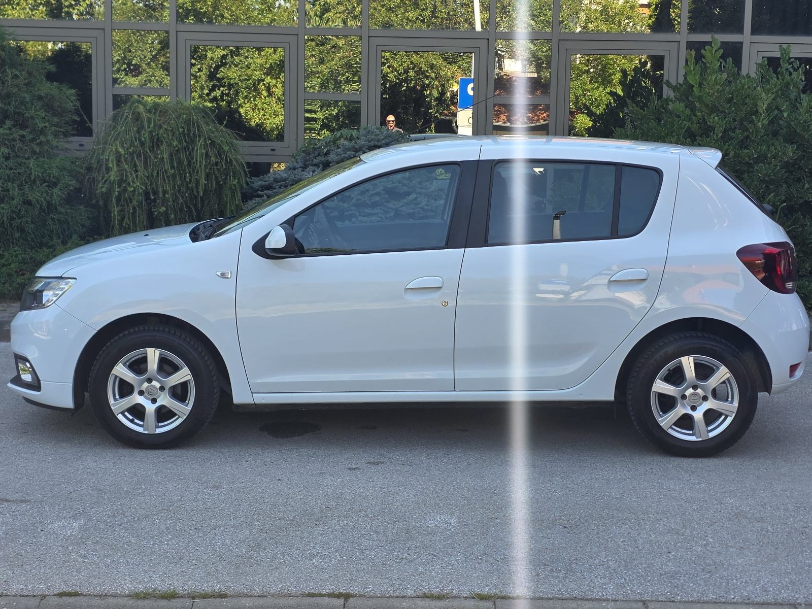 DACIA SANDERO 0.9 TCe - ***SERVISNA KNJIGA+SERVIS - TOP STANJE***, fotografija 4