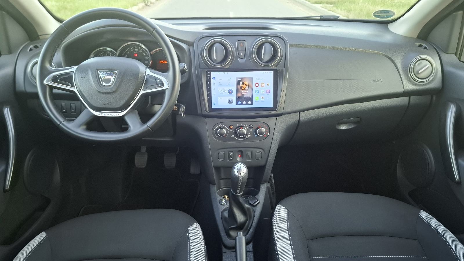 Dacia Sandero 0,9 TCe STEPWAY**TVORNIČKI PLIN**, fotografija 12