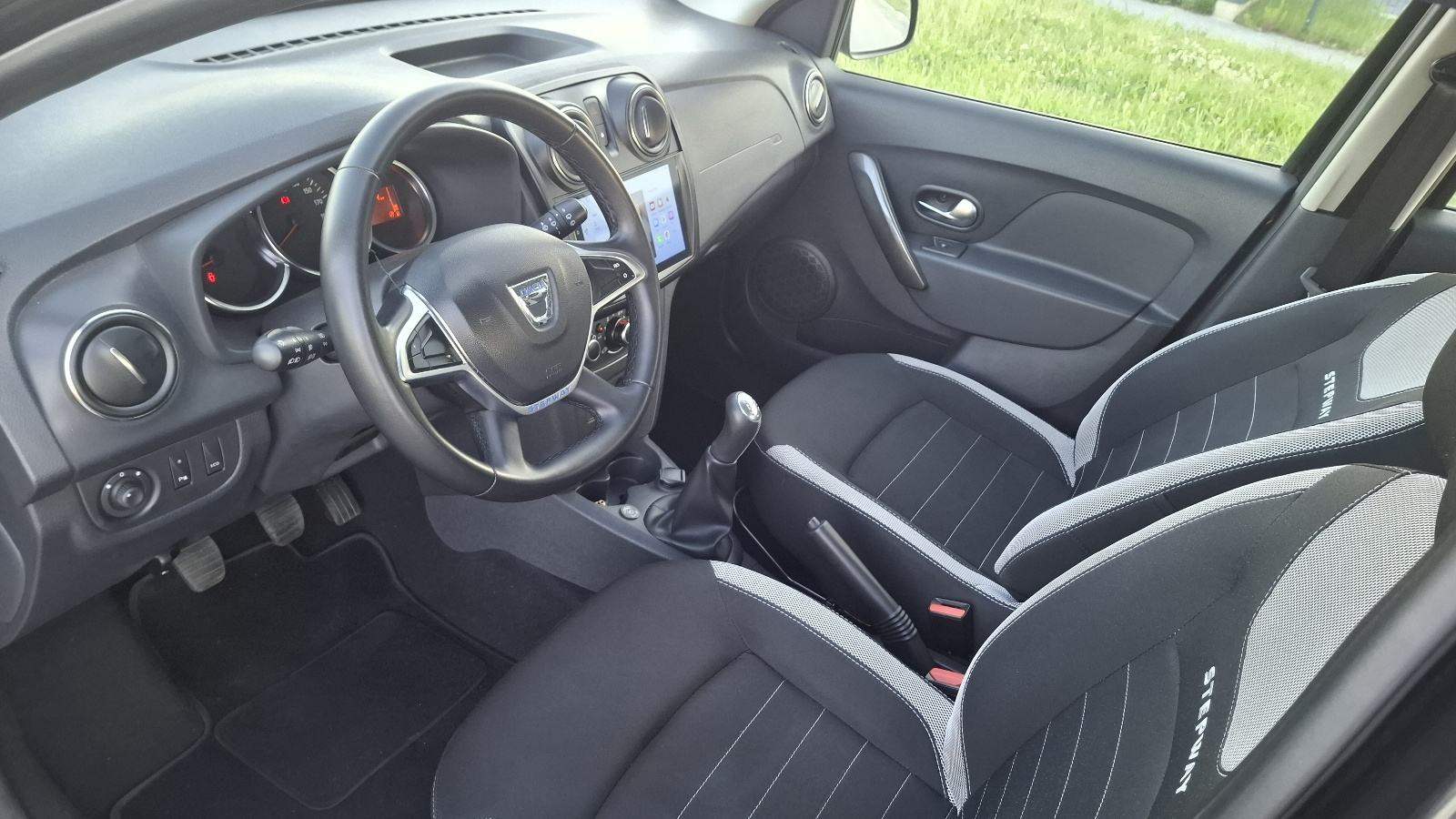 Dacia Sandero 0,9 TCe STEPWAY**TVORNIČKI PLIN**, fotografija 11