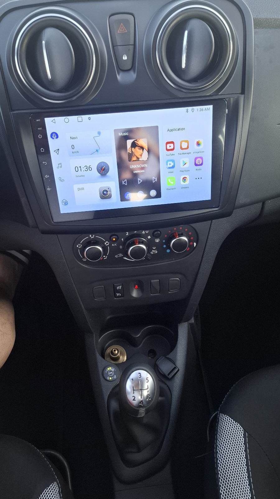 Dacia Sandero 0,9 TCe STEPWAY**TVORNIČKI PLIN**, fotografija 13