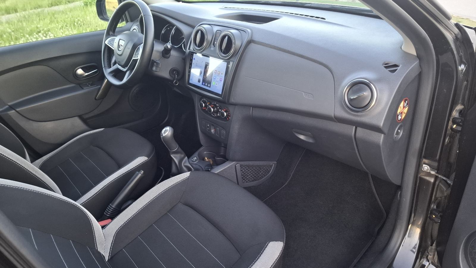 Dacia Sandero 0,9 TCe STEPWAY**TVORNIČKI PLIN**, fotografija 10