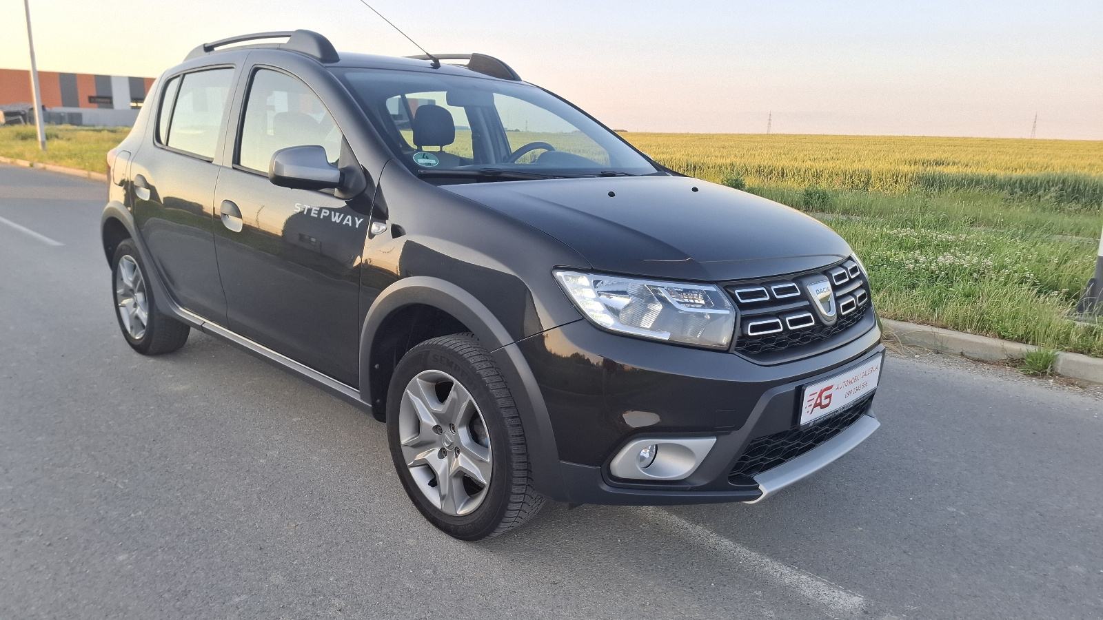Dacia Sandero 0,9 TCe STEPWAY**TVORNIČKI PLIN**, fotografija 3