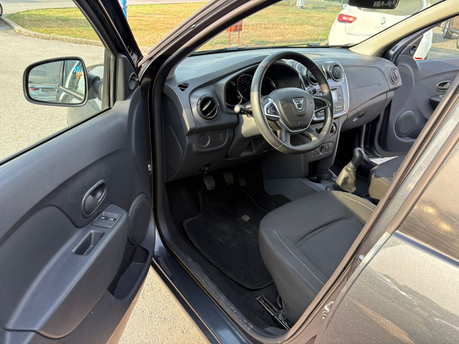 Dacia Sandero 1,0 -2019.god., fotografija 15