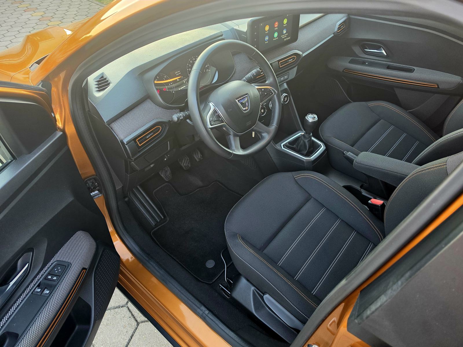 Dacia Sandero 1,0 BENZIN,,STEPWAY,,SERVISNA,,52925KM, fotografija 13