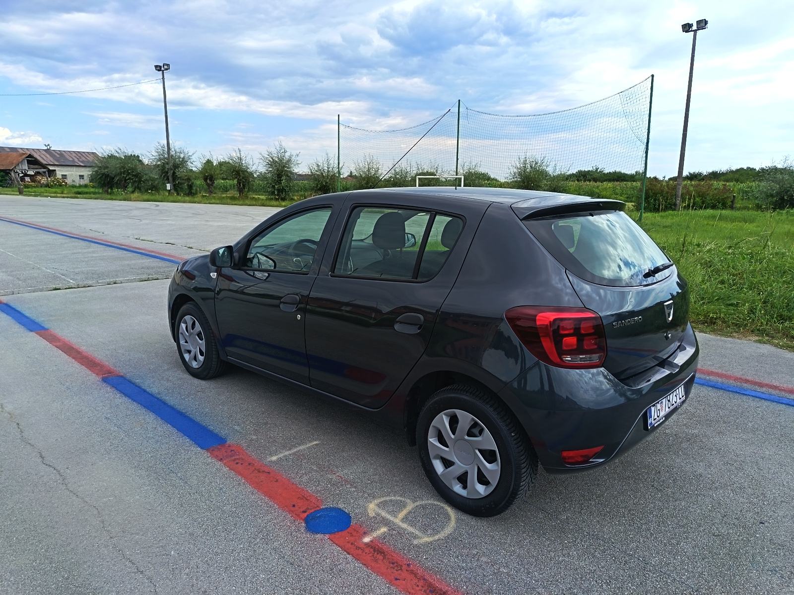 Dacia Sandero 1,0 Eco-G benzin+plin 86 tkm servisna reg3/2027, fotografija 2