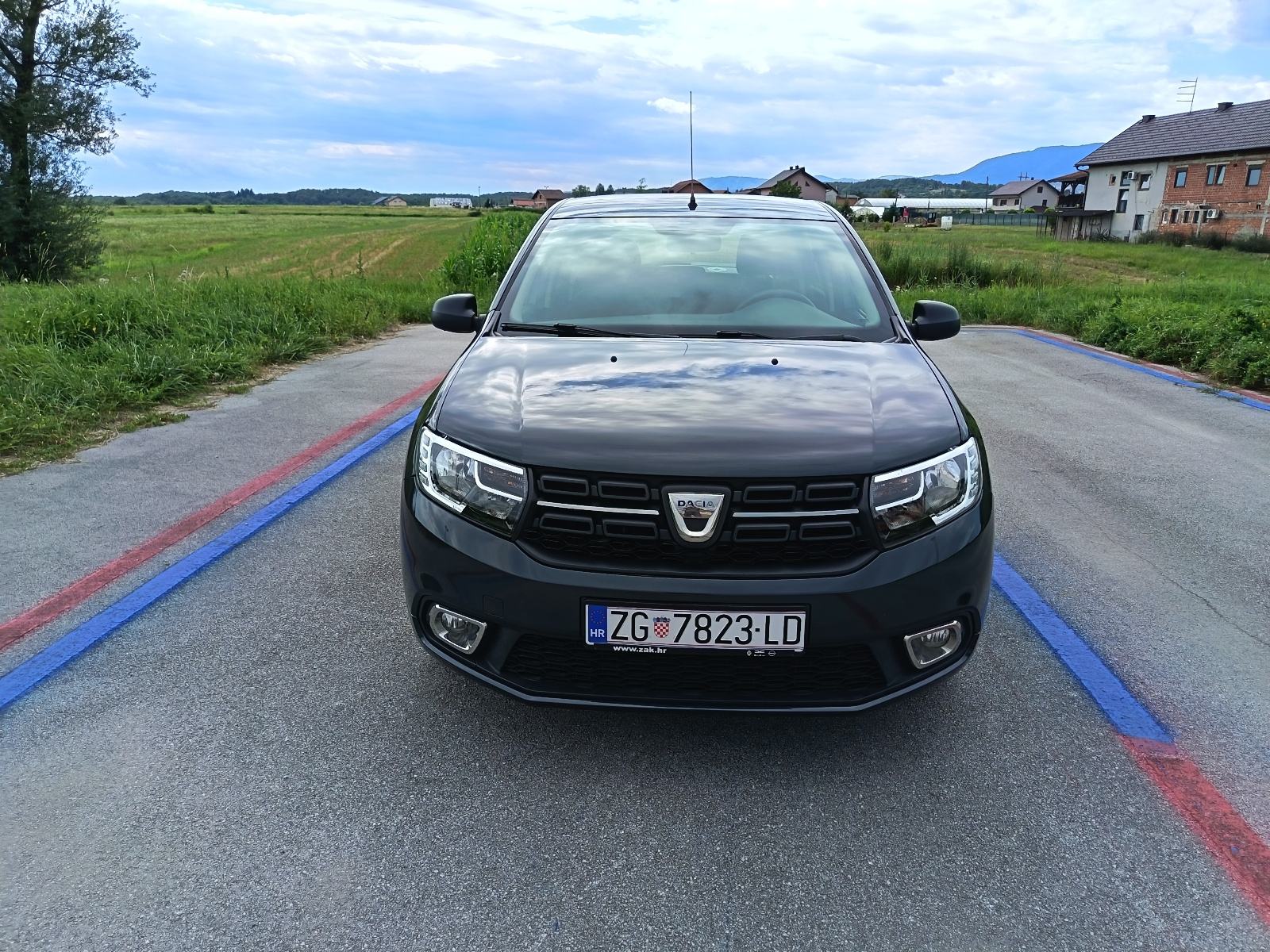 Dacia Sandero 1,0 Eco-G benzin+plin 86 tkm servisna reg3/2027, fotografija 6