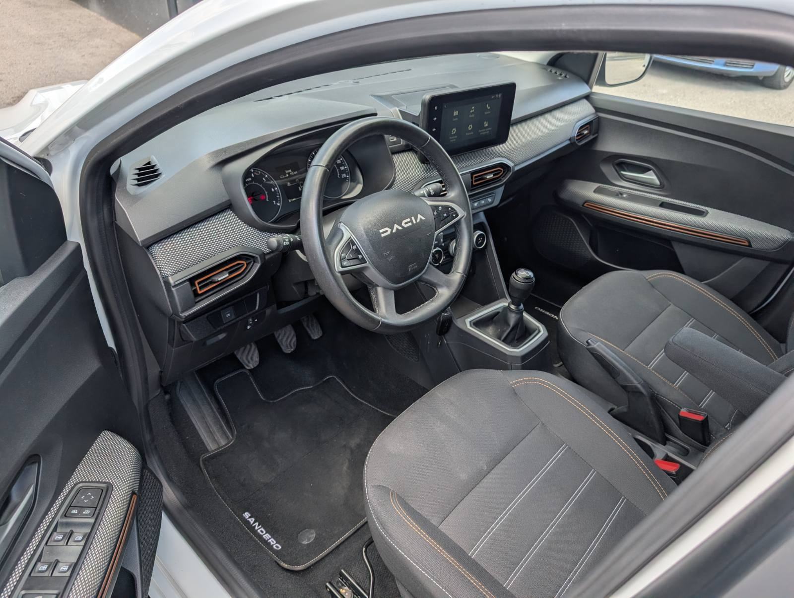 Dacia Sandero 1,0 Eco-G, fotografija 7