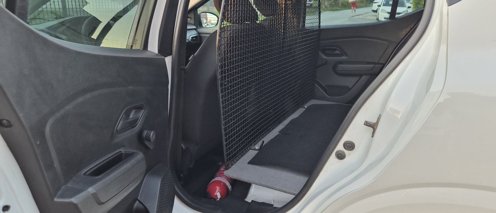 Dacia Sandero 1,0 Eco-G Lpg N1 Hr vozilo Kao Novo, fotografija 14
