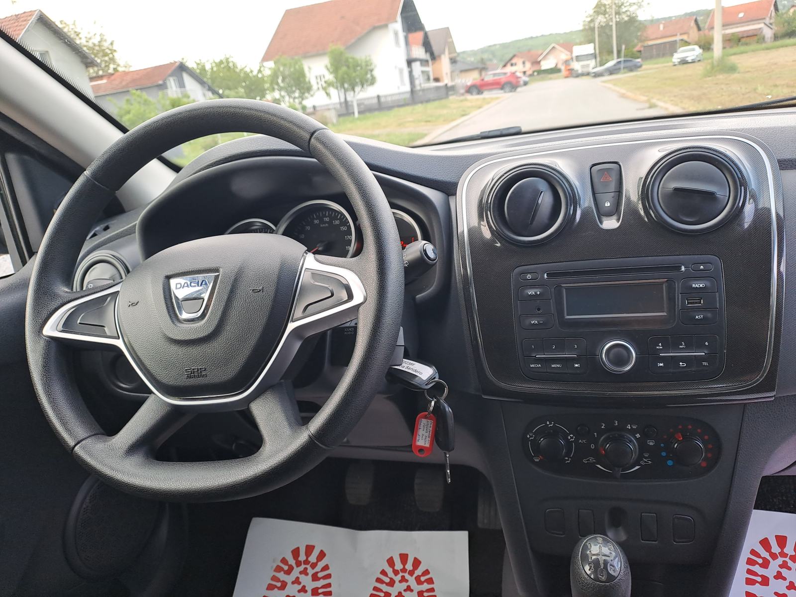 Dacia Sandero 1,0 SCe-2018gd.md.-KLIMA-99tkm,servo,alu,elek.pakKARTICE, fotografija 10