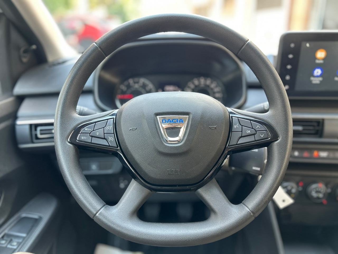 Dacia Sandero 1,0 SCe 65 Essential, fotografija 5