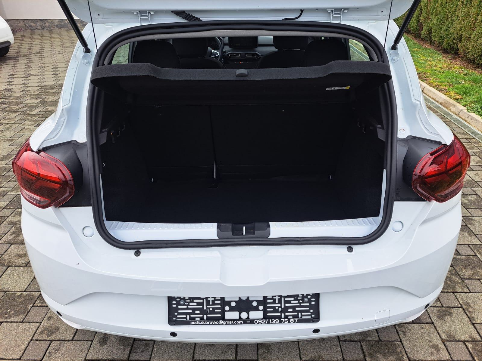 Dacia Sandero 1,0 SCe/, fotografija 13