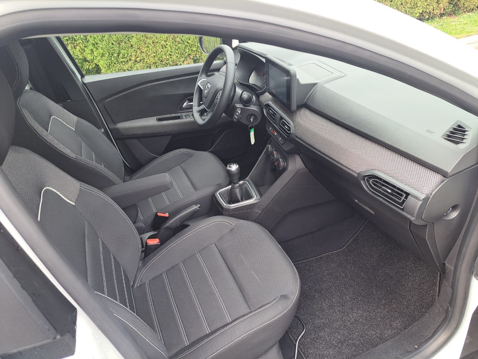 Dacia Sandero 1,0 SCe/, fotografija 11