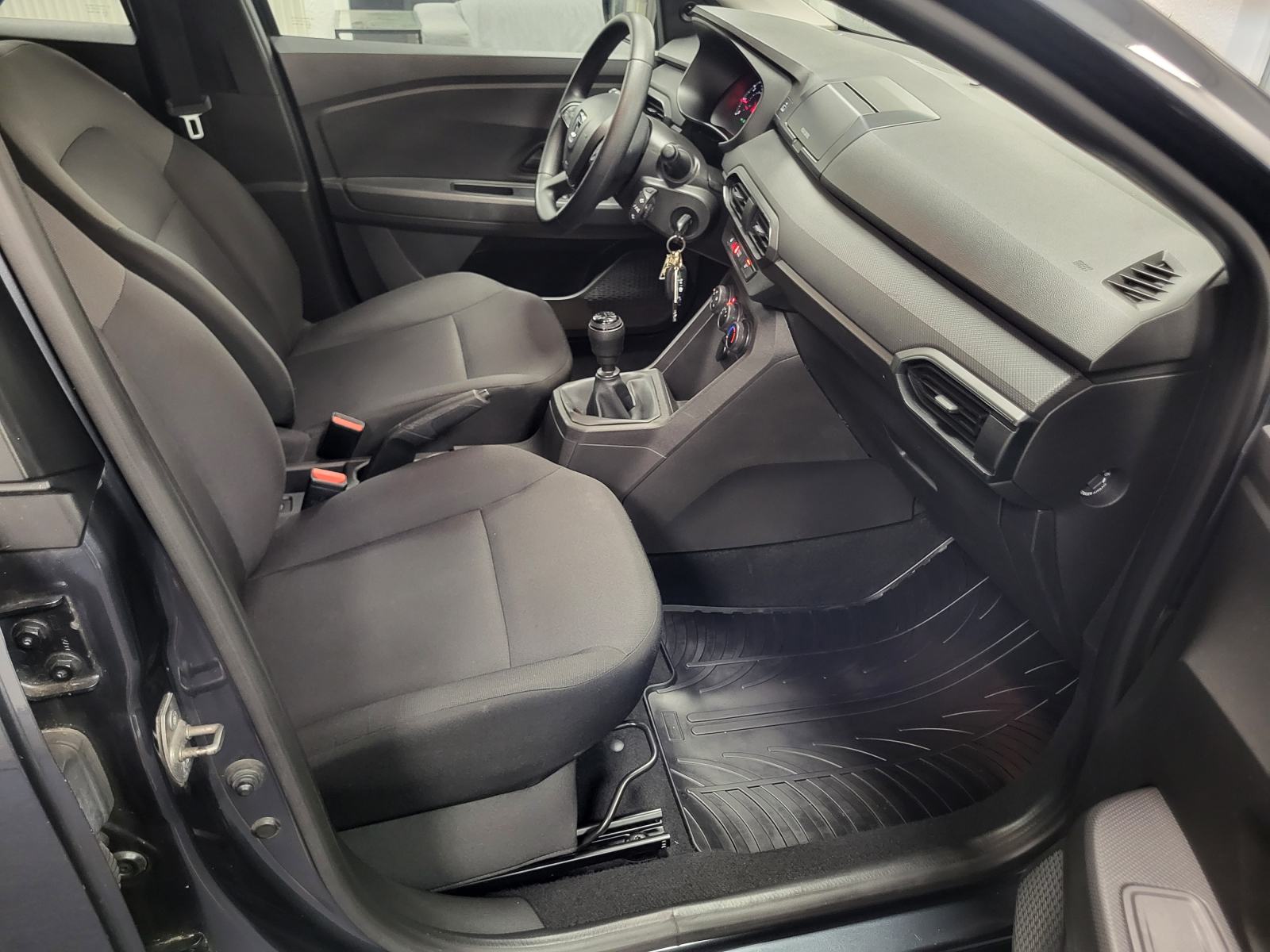 DACIA SANDERO 1.0 SCe KLIMA TEMPOMAT BLUETOOTH START STOP EL.PAKET, fotografija 18