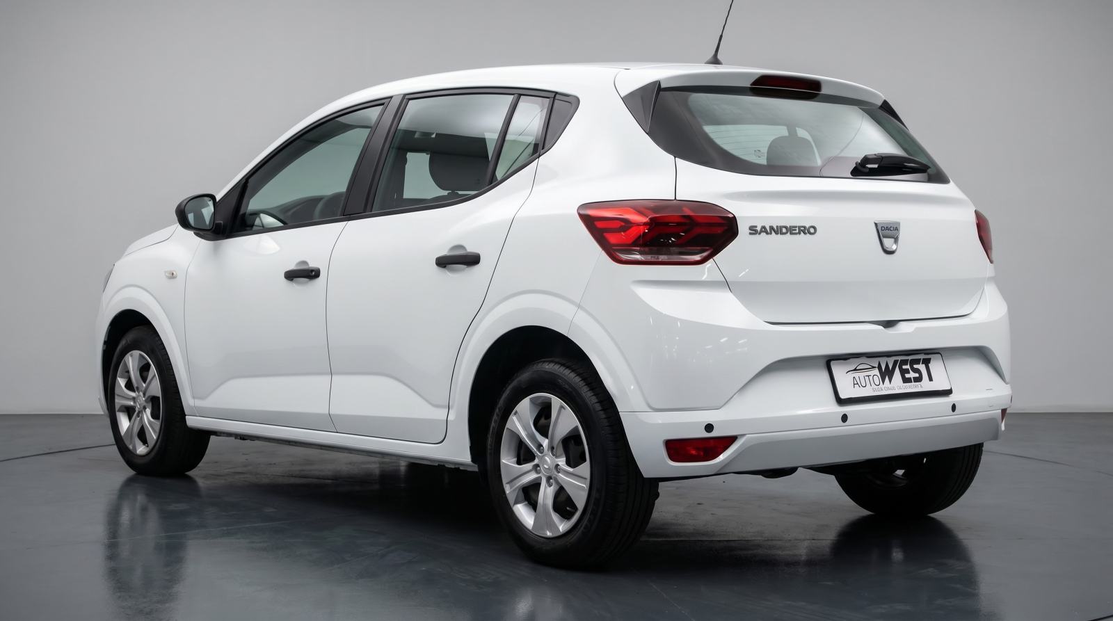 Dacia Sandero SAMO 30000 KM KAO NOVA!!!!, fotografija 4