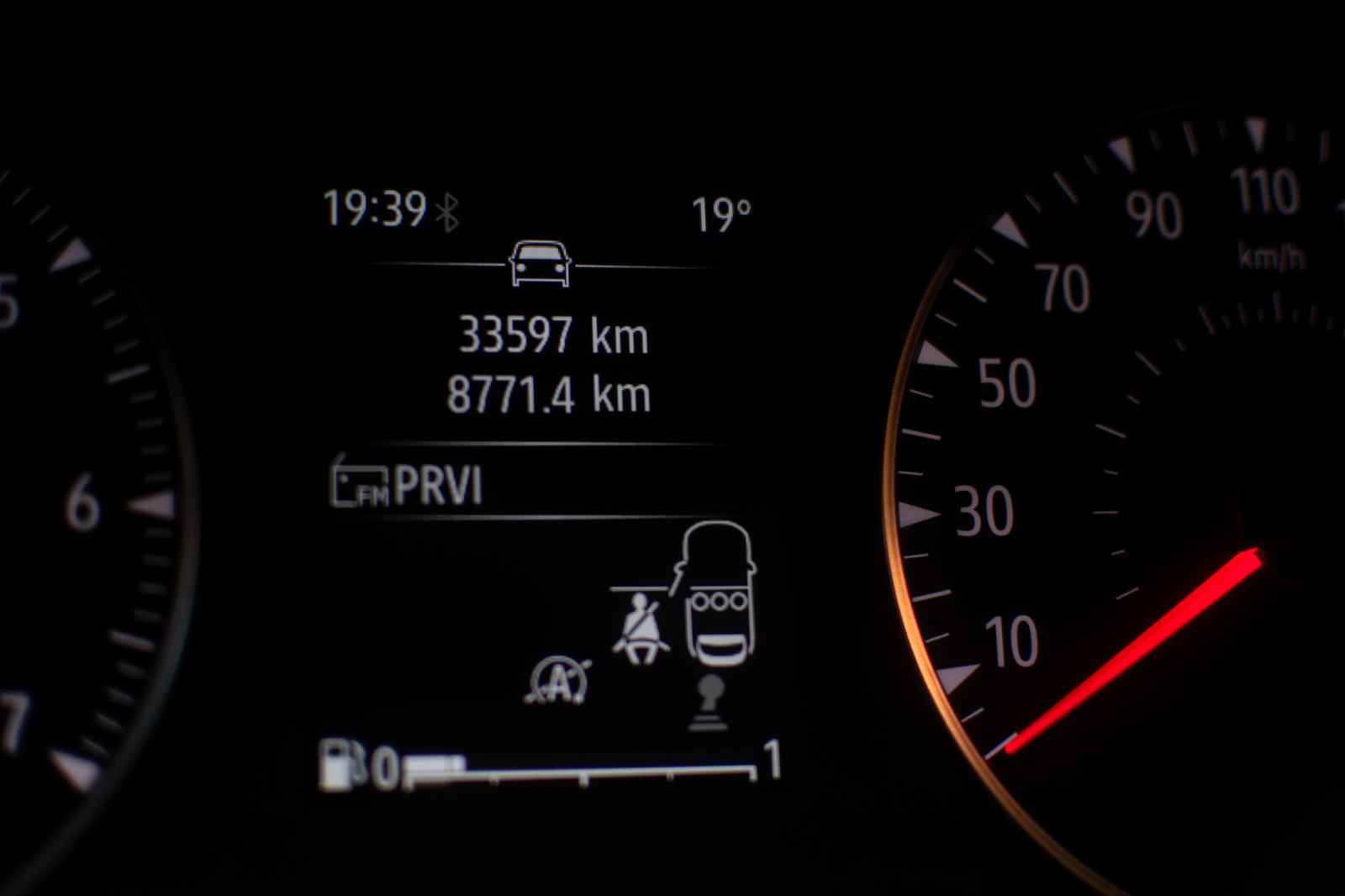 Dacia Sandero SAMO 30000 KM KAO NOVA!!!!, fotografija 13