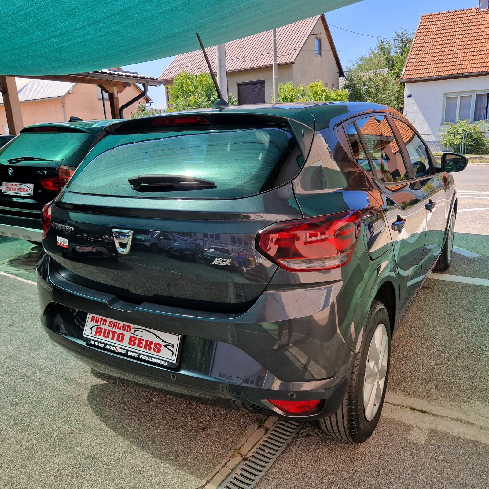 Dacia Sandero 1,0 SCe Na ime kupca do registracije., fotografija 7