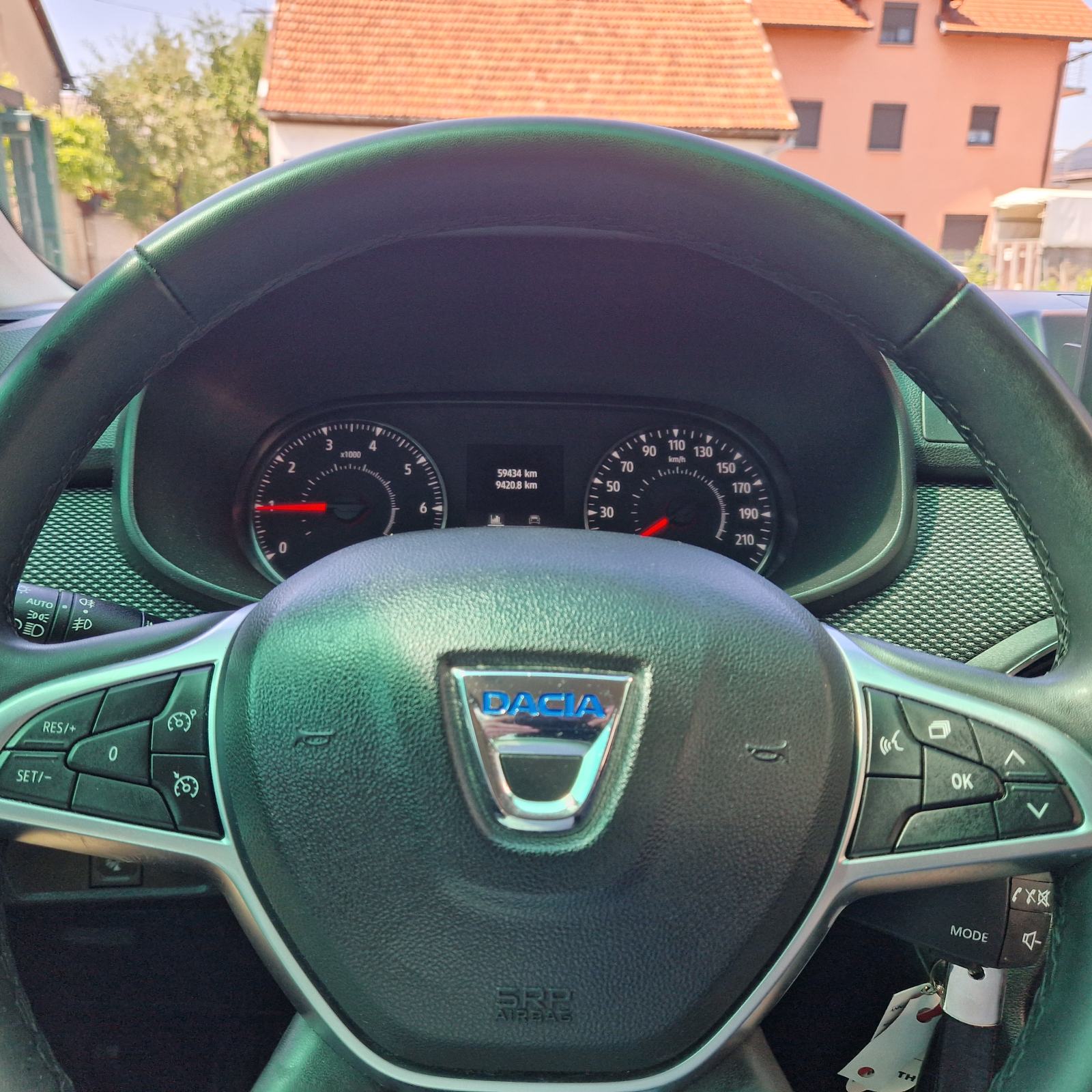Dacia Sandero 1,0 SCe Na ime kupca do registracije., fotografija 14