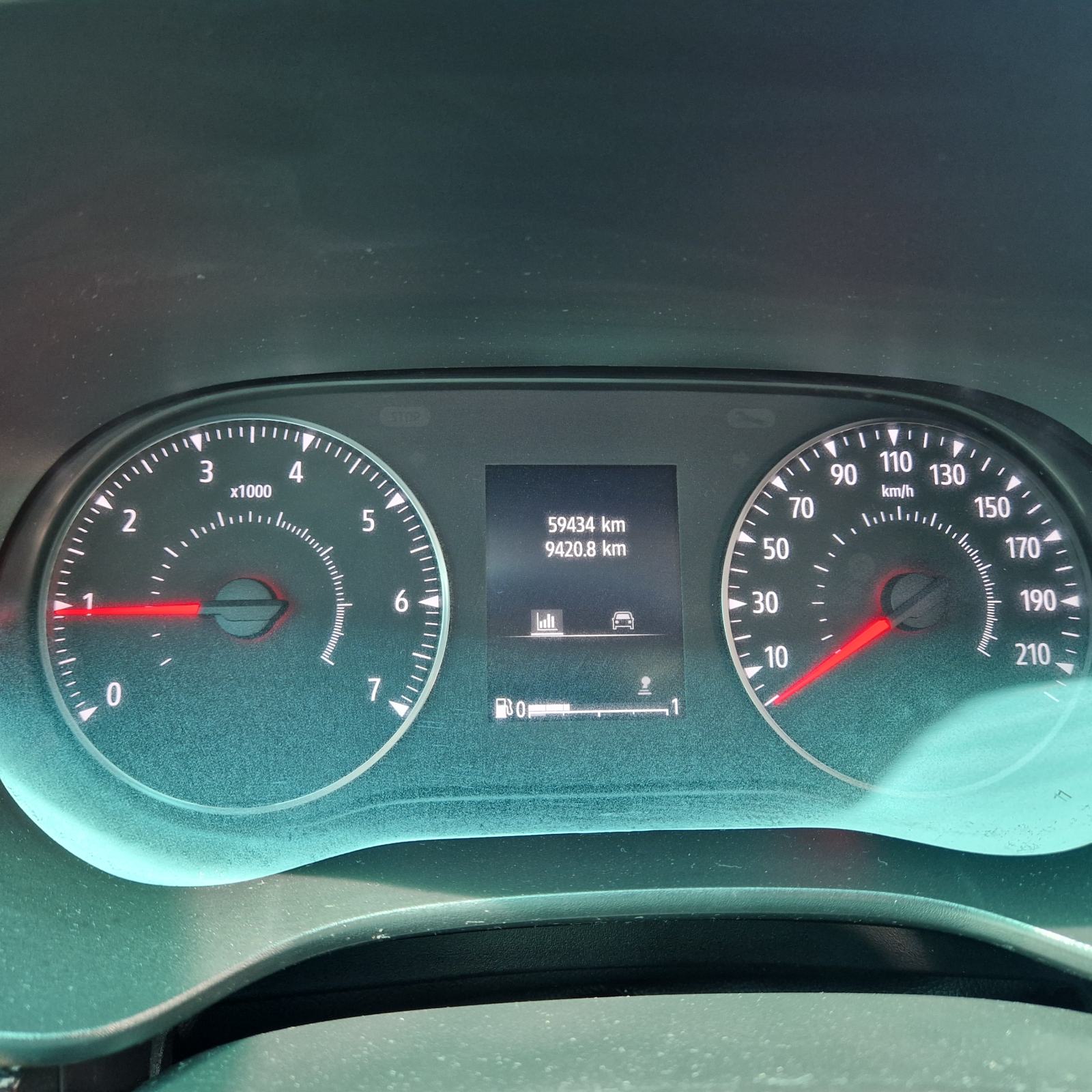 Dacia Sandero 1,0 SCe Na ime kupca do registracije., fotografija 15