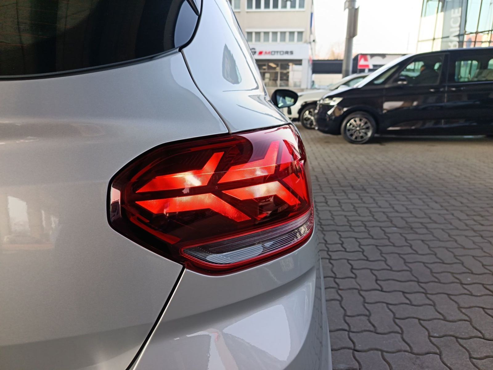 Dacia Sandero 1.0 TCE 90 ESSENTIAL - 3 godine jamstva, fotografija 14