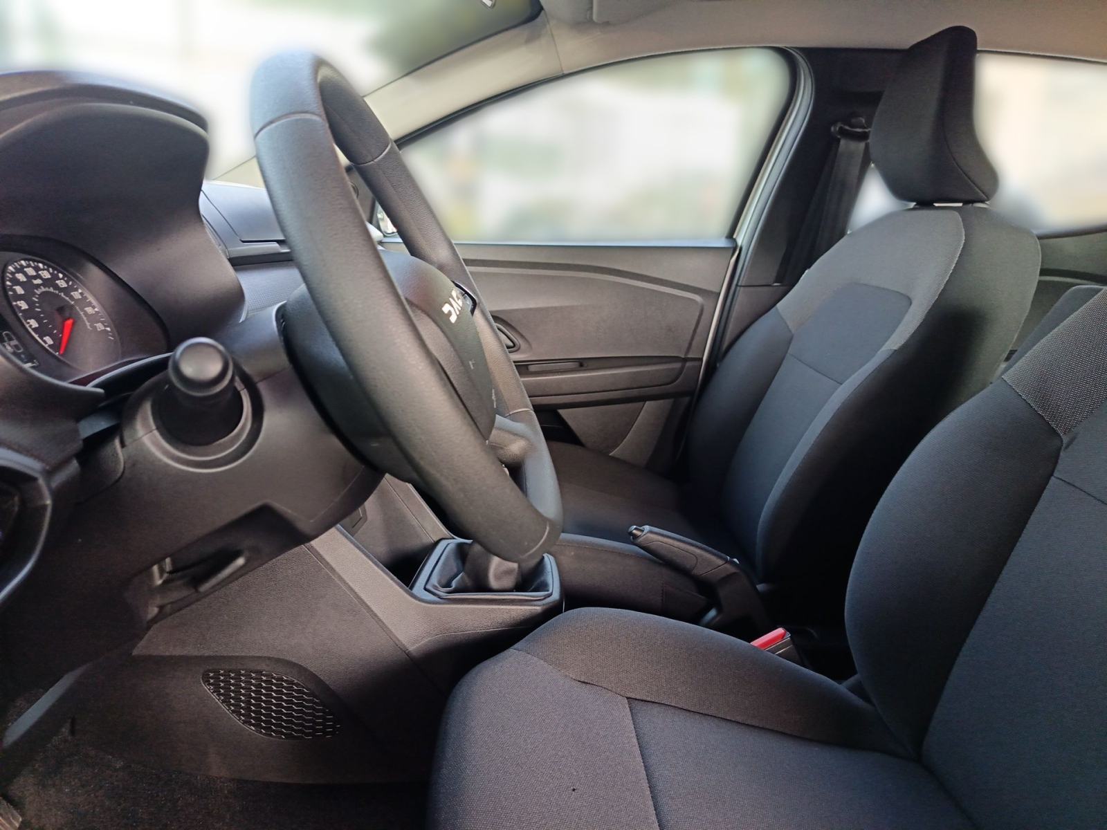 Dacia Sandero 1.0 TCE 90 ESSENTIAL - 3 godine jamstva, fotografija 16