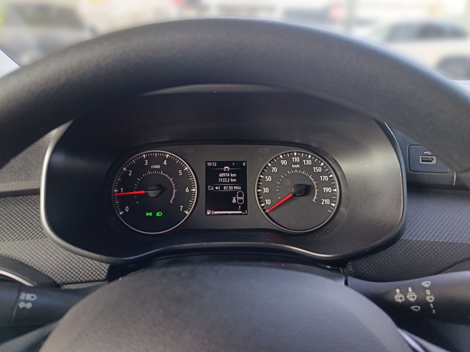 Dacia Sandero 1.0 TCE 90 ESSENTIAL - 3 godine jamstva, fotografija 19