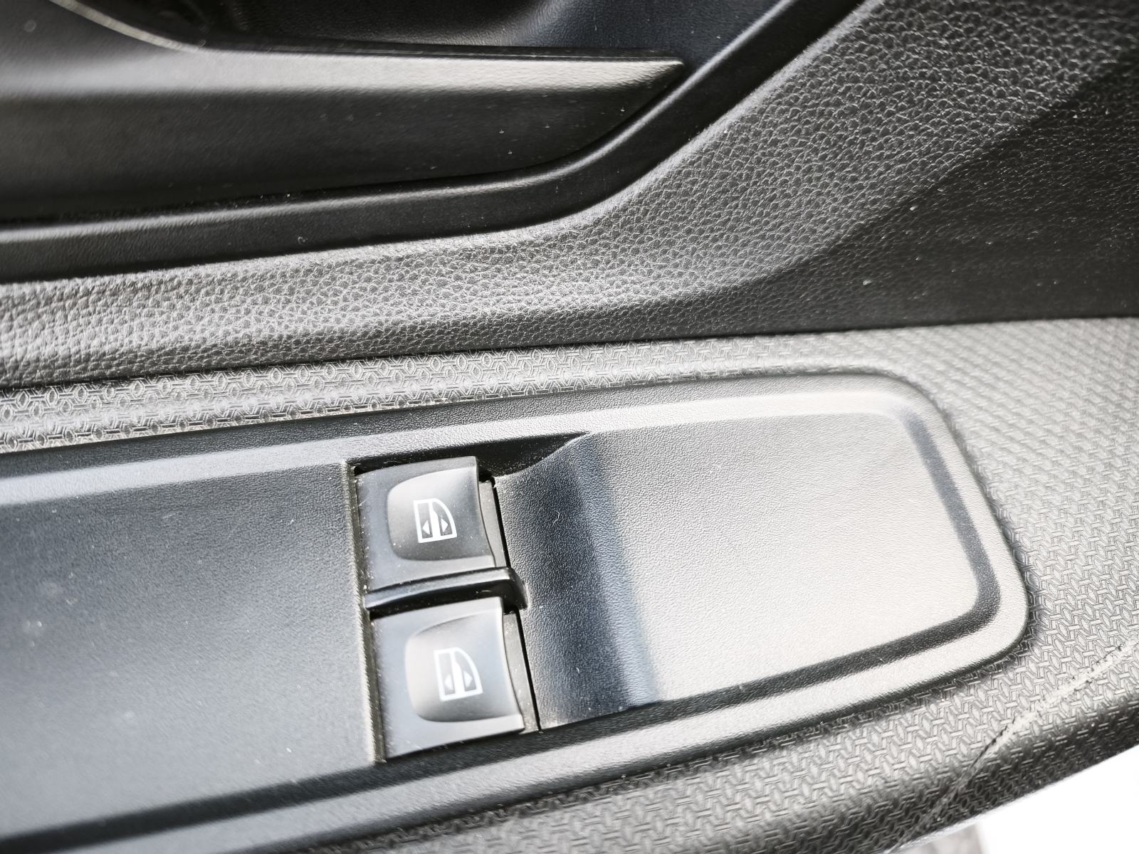 Dacia Sandero 1,0 tce 95*N-1 Teretno Vozilo**Odbitak 100%PDV-a*JAMSTVO, fotografija 17