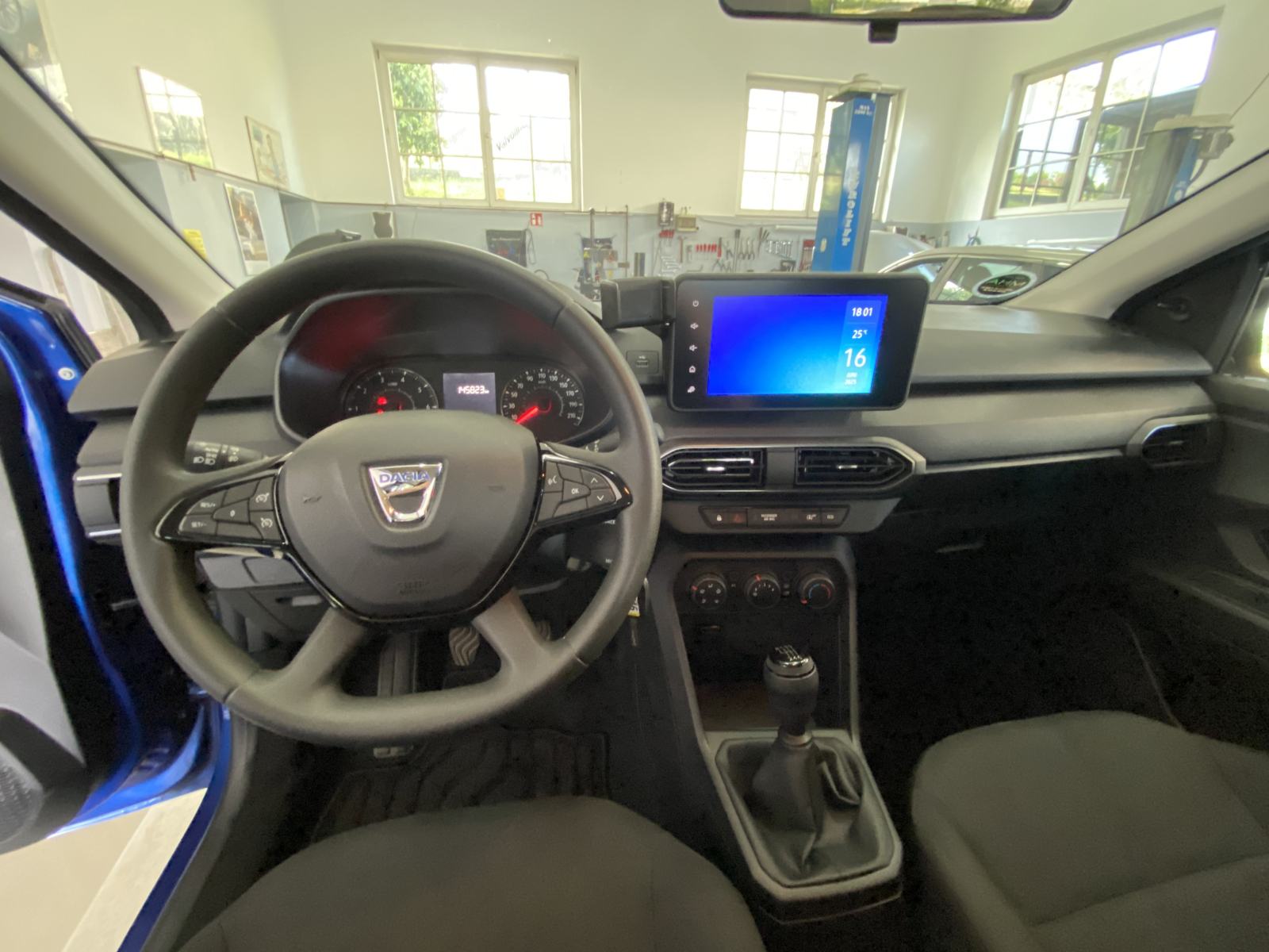 Dacia Sandero 1,0 tce, fotografija 9